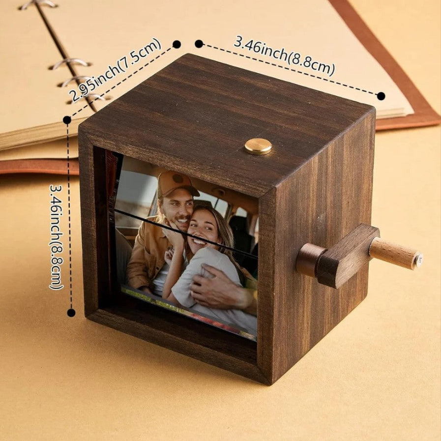 LumiReel™ Photo Flipbox
