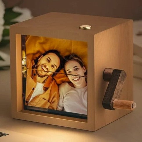 LumiReel™ Photo Flipbox